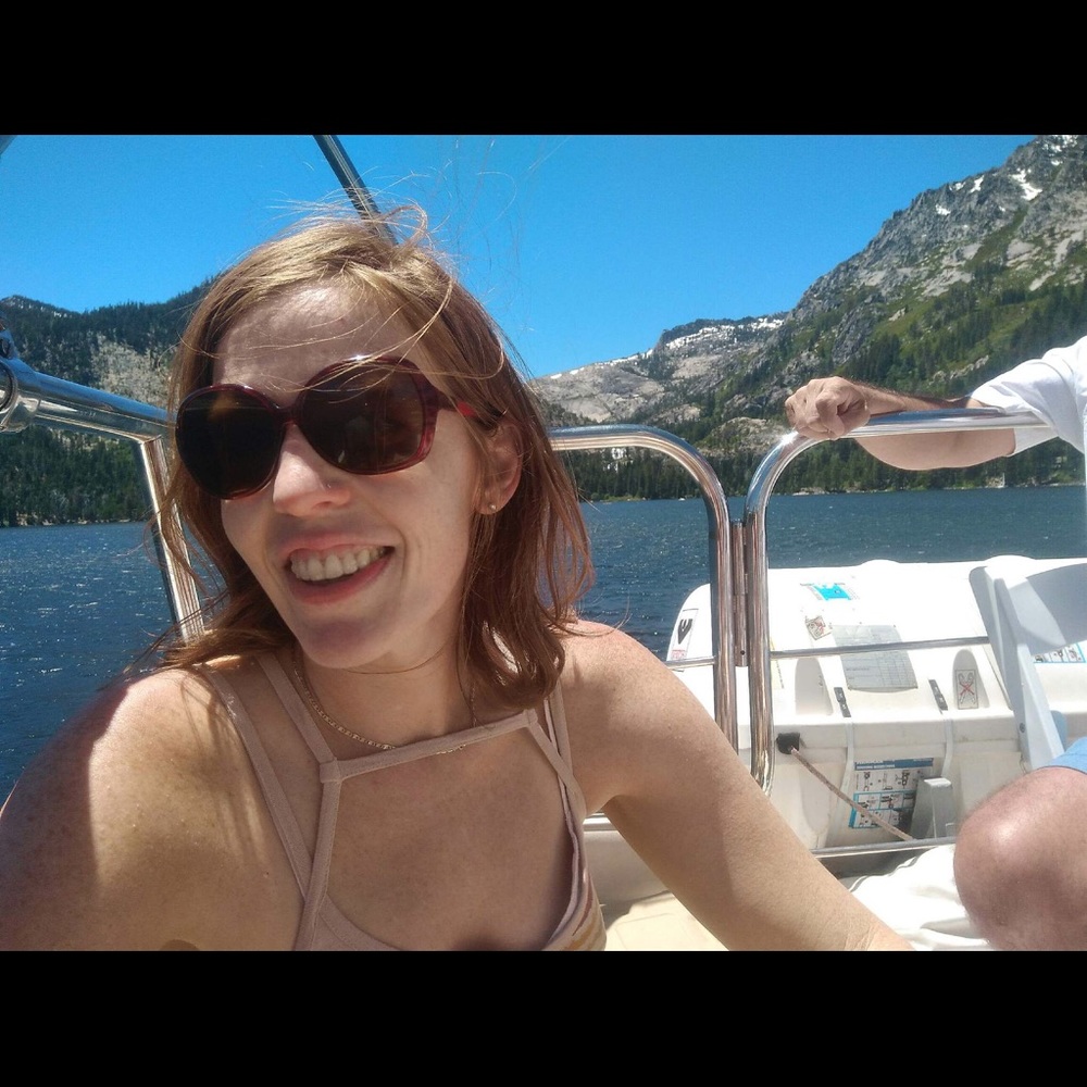 Meet your Posher, Kelly